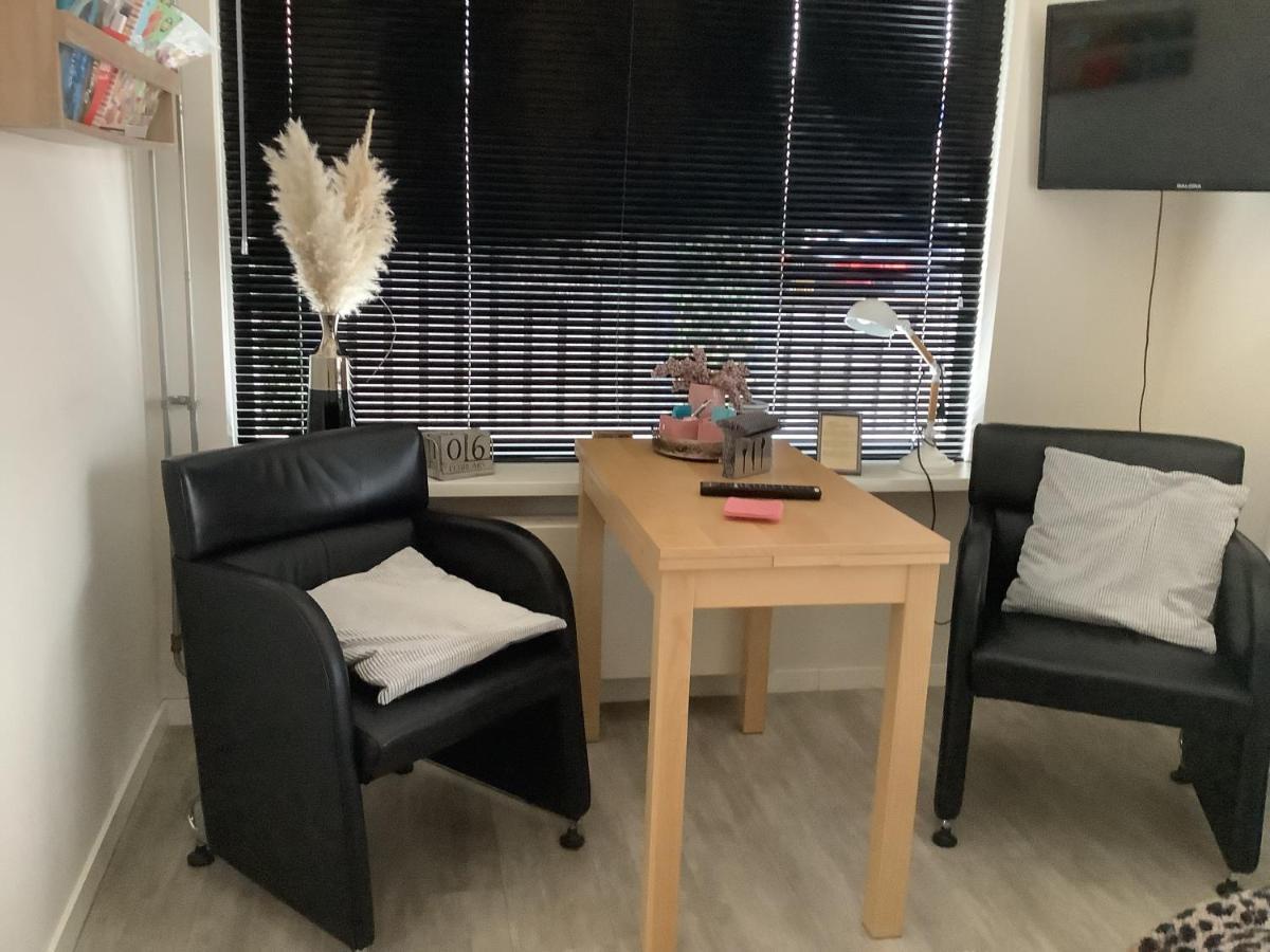 2 Persoons Appartement De Luxe Nijverdal Bagian luar foto